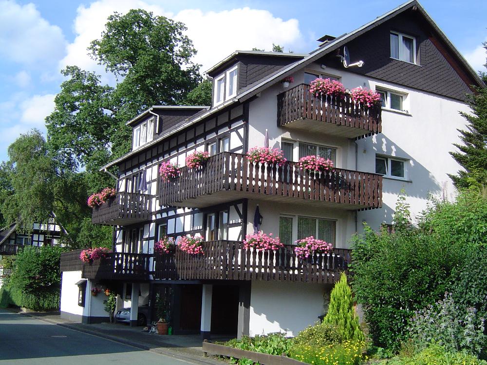 Getalenteerd oneerlijk Aubergine Huis Kopen in Noord-Rijn-Westfalen (Duitsland)